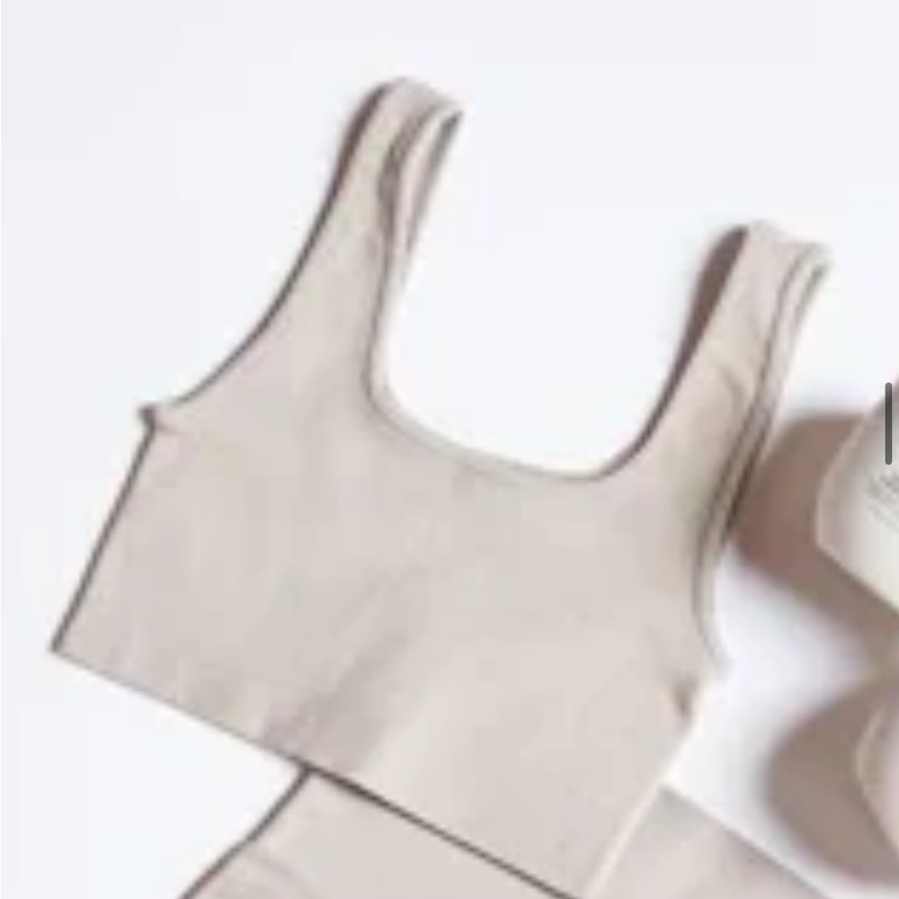 OUAI X SETACTIVE SET SIZE SMALL